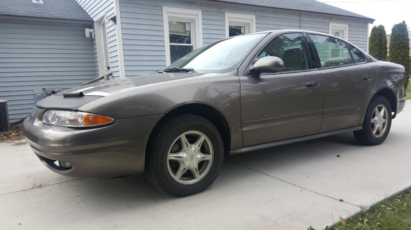 Illustration for article titled My $1 Oldsmobile Kicked Ass On A 1,400-Mile Trip And Now I'm In Love With A Boring Car